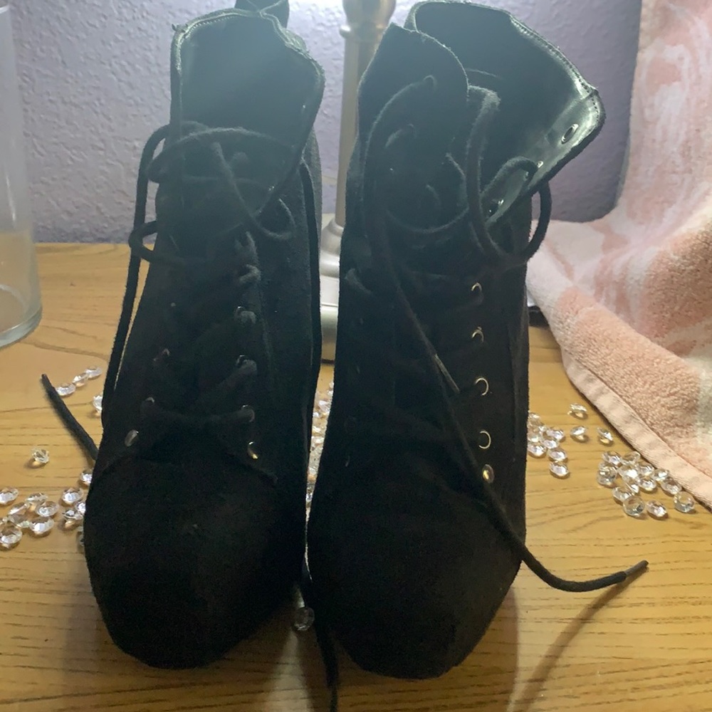 High heel booties